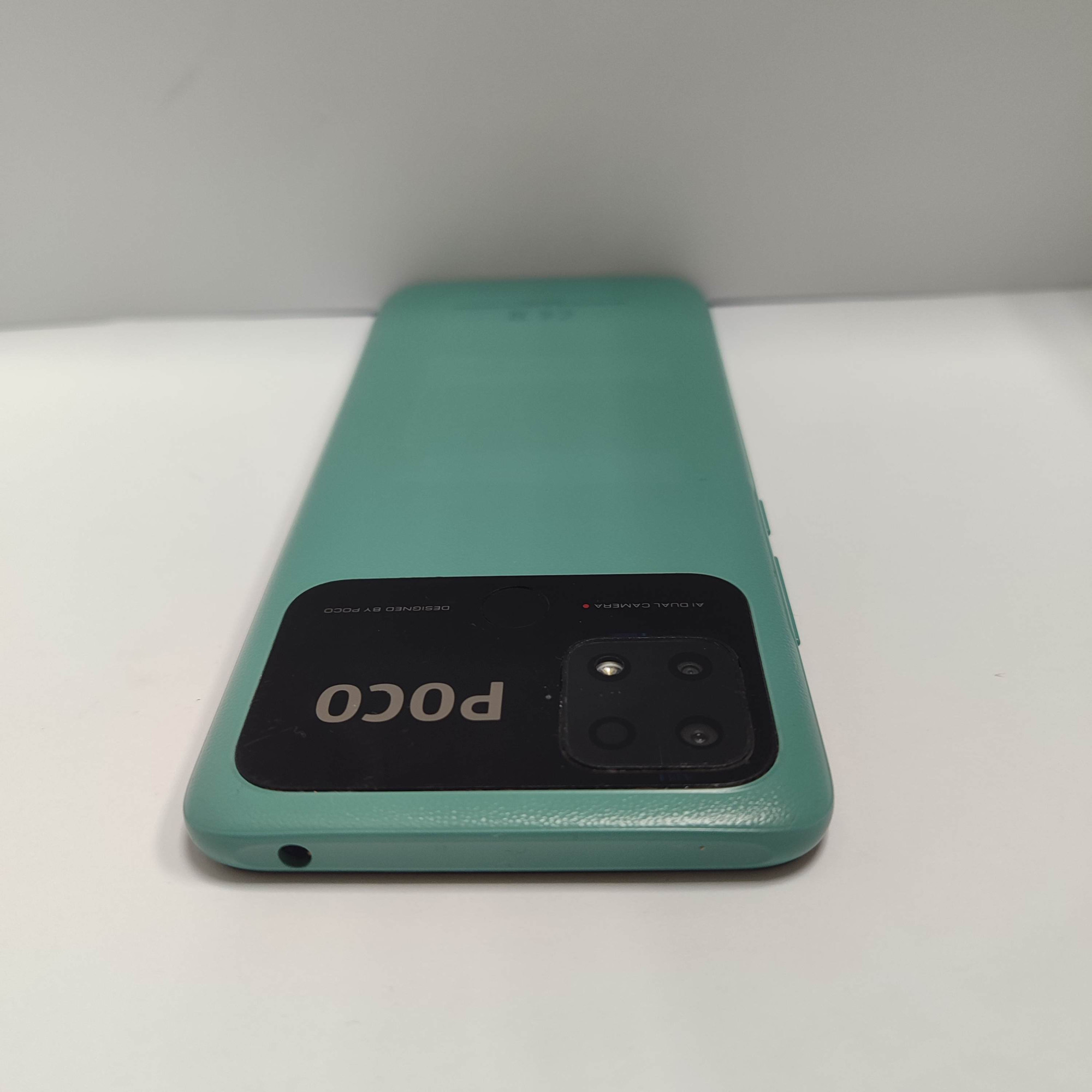 Xiaomi Poco C40 4/64GB Coral Green  3