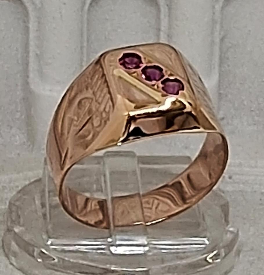 Перстень із червоного золота з корундом (33743069) 1
