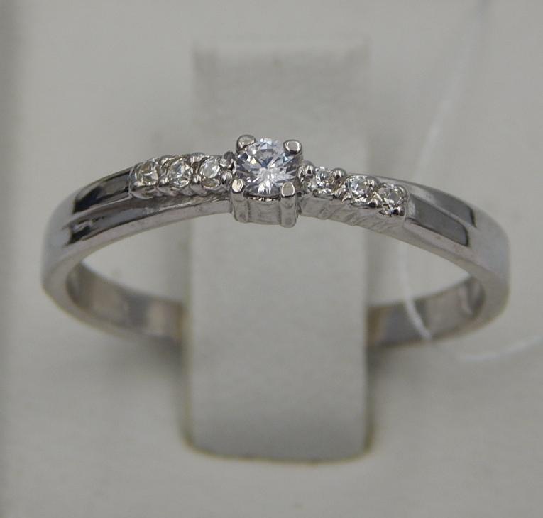 Серебряное кольцо с цирконием (30525528) 0
