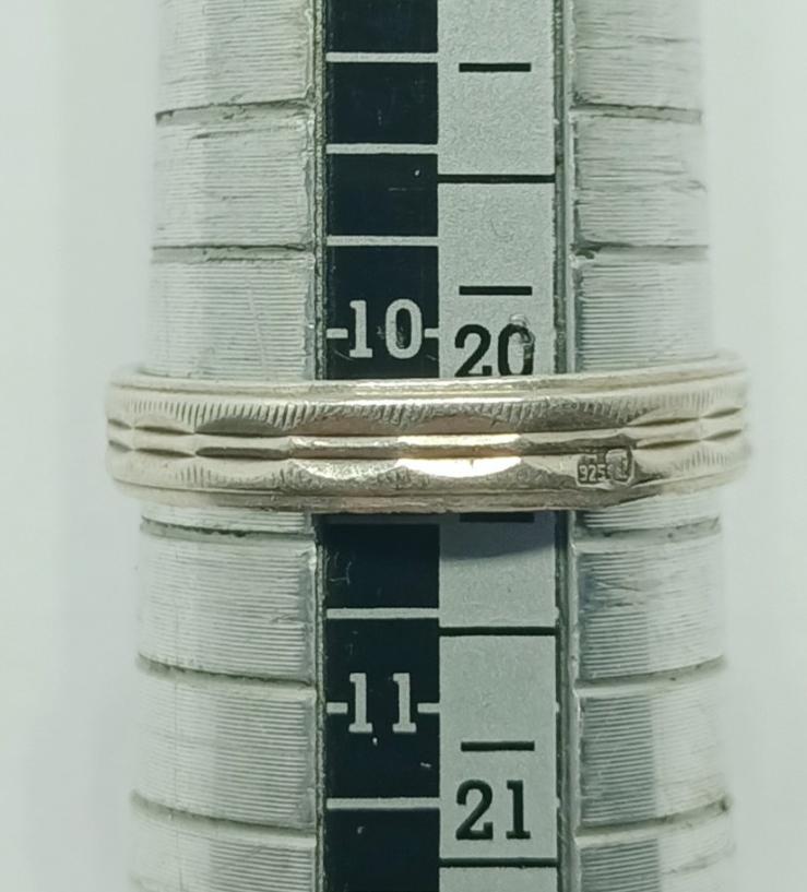 Серебряное кольцо (33596493) 2