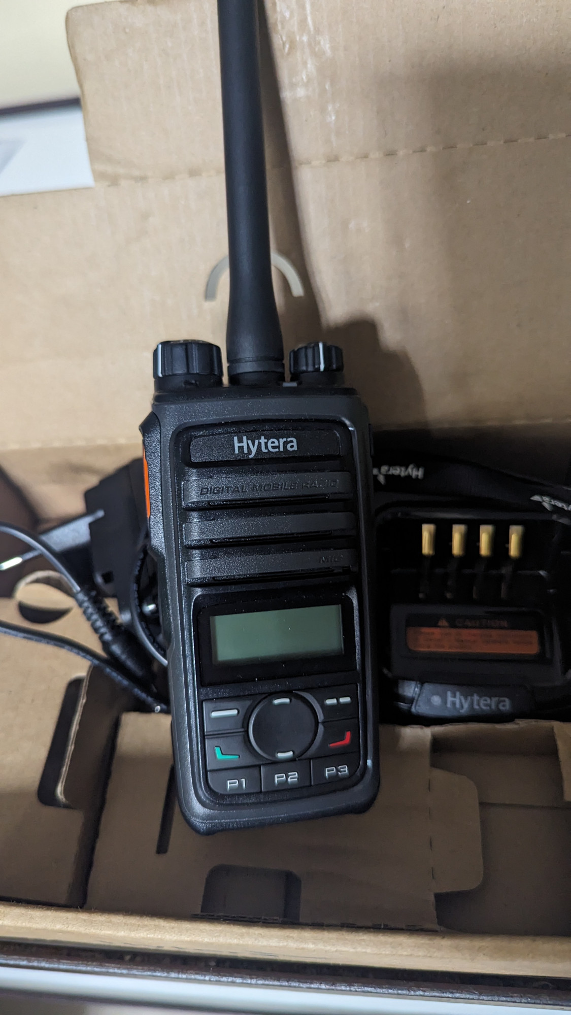 Портативная радиостанция Hytera PD565 4