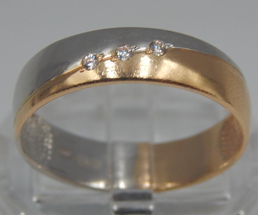 Обручальное кольцо из красного и белого золота с цирконием (33747307) 0