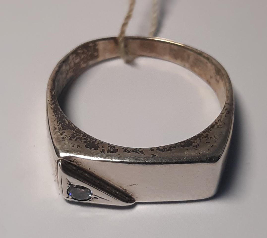 Серебряный перстень с цирконием (30512351) 1