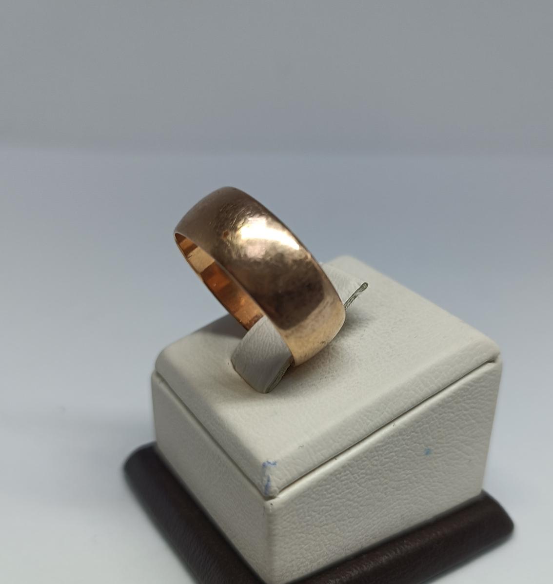 Обручальное кольцо из красного золота (33696302)  2