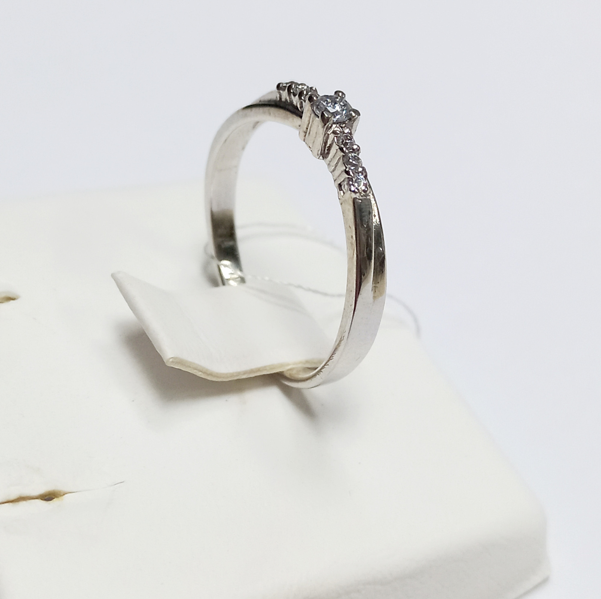 Серебряное кольцо с цирконием (30510048) 2