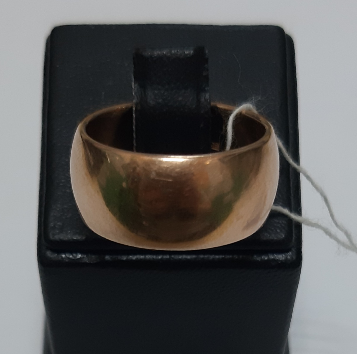 Обручальное кольцо из красного золота (31385991)  0