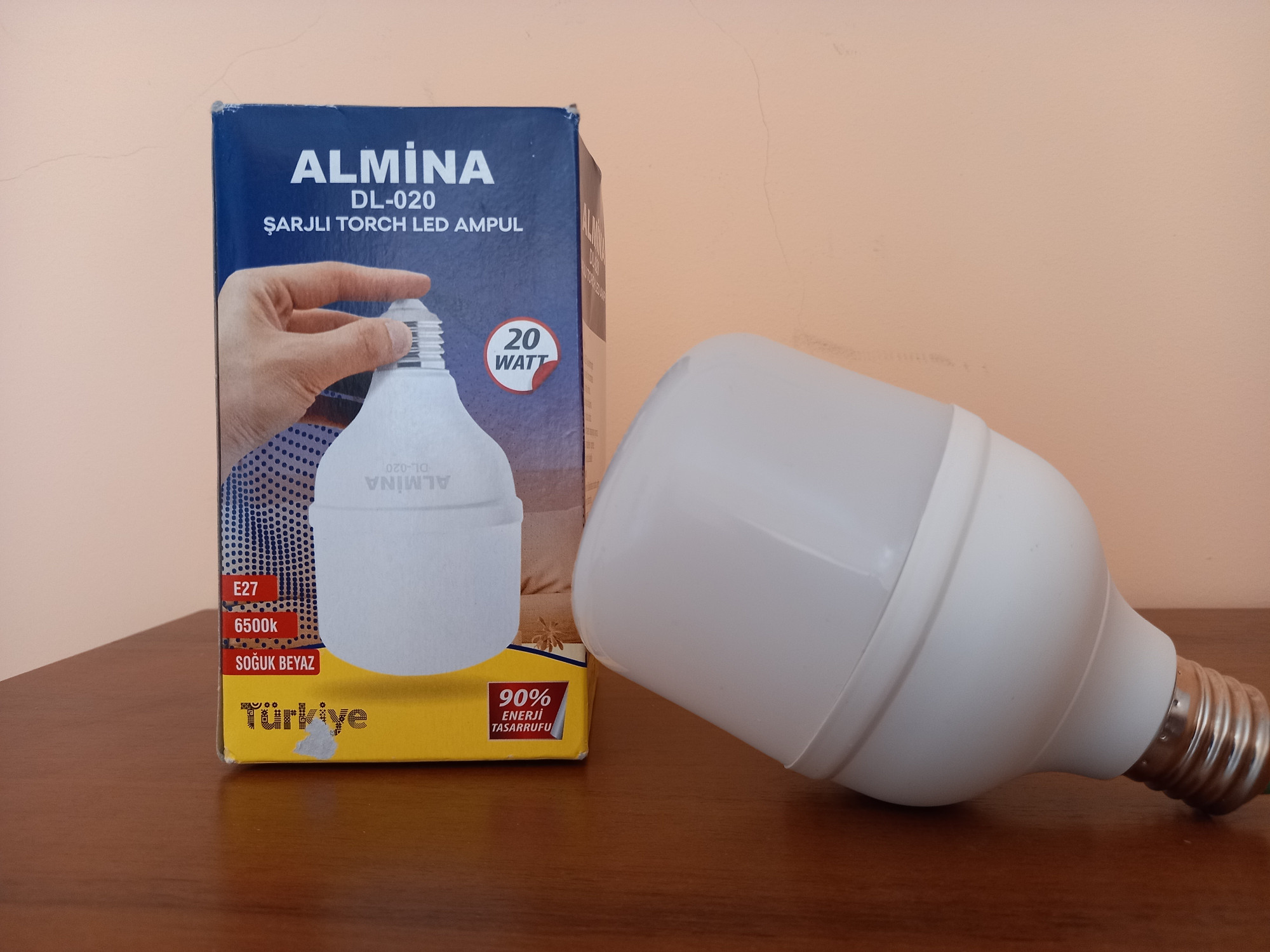 Лампа світлодіодна Almina DL-020 0