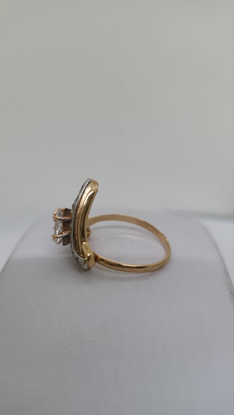 Кольцо из красного и белого золота с цирконием (33543282) 4