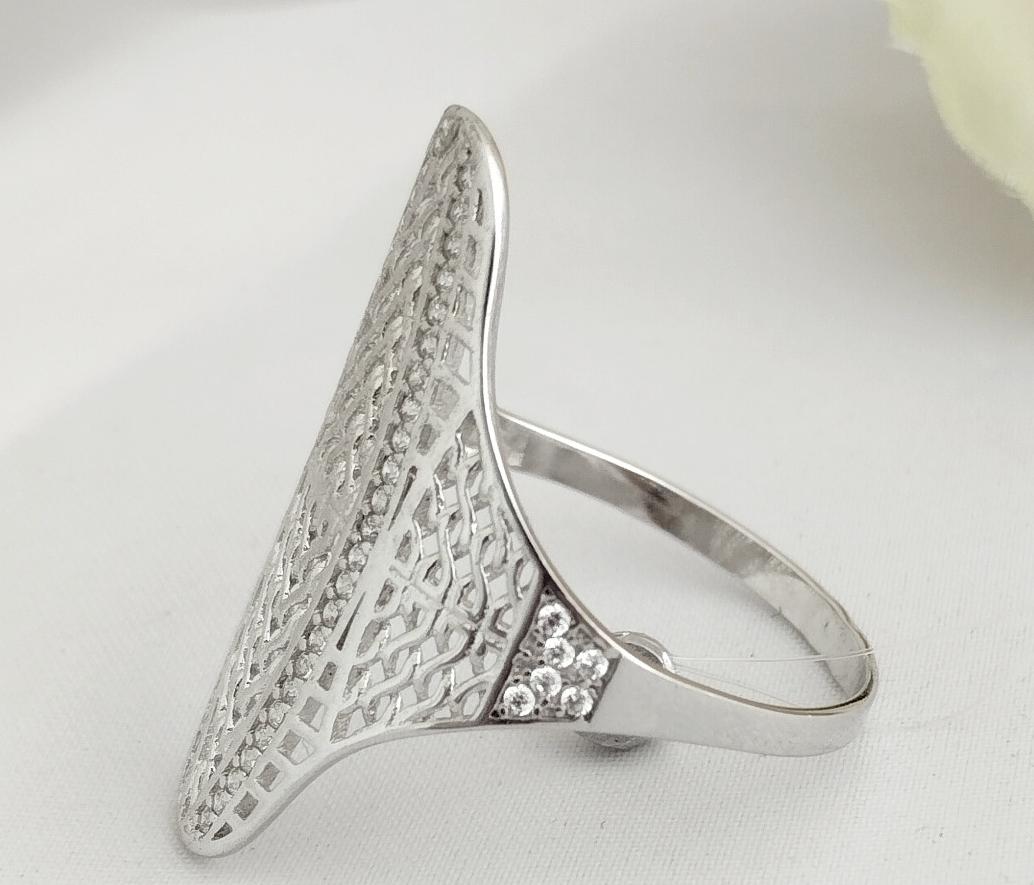 Серебряное кольцо с цирконием (31956409) 1