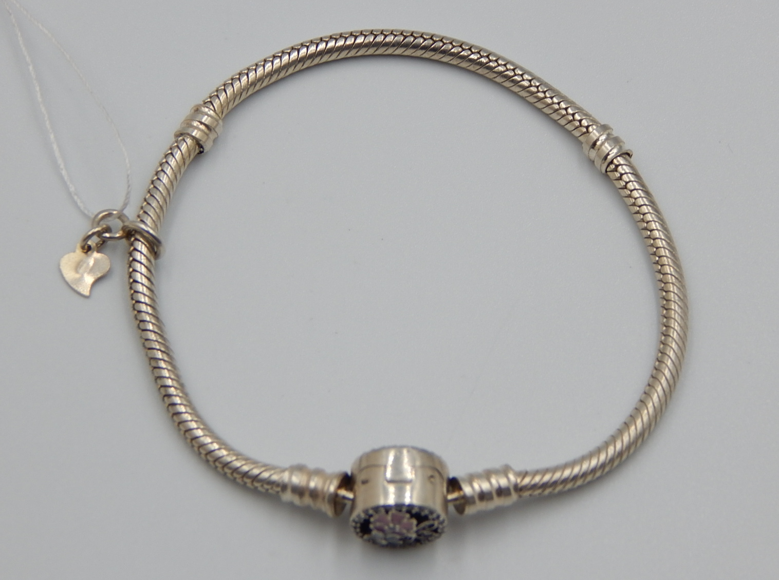Серебряный браслет с эмалью и цирконием (30526572) 0