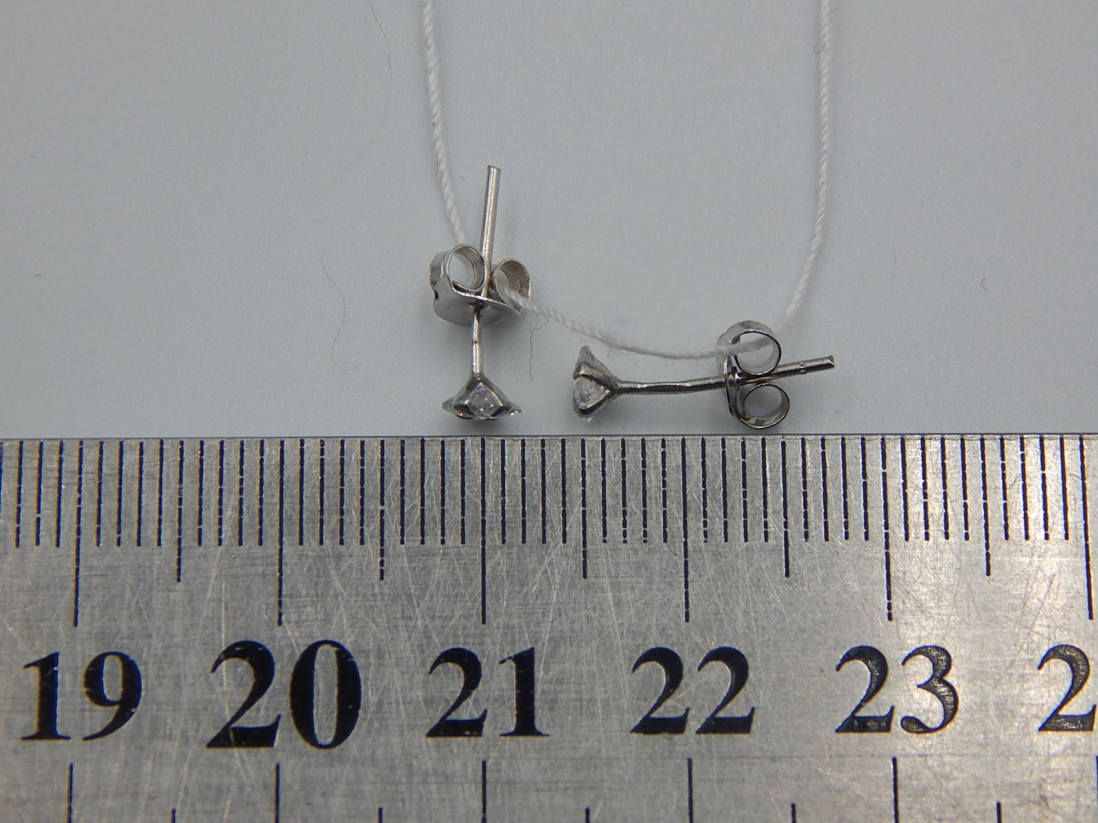 Срібні сережки з цирконієм (33071476) 4