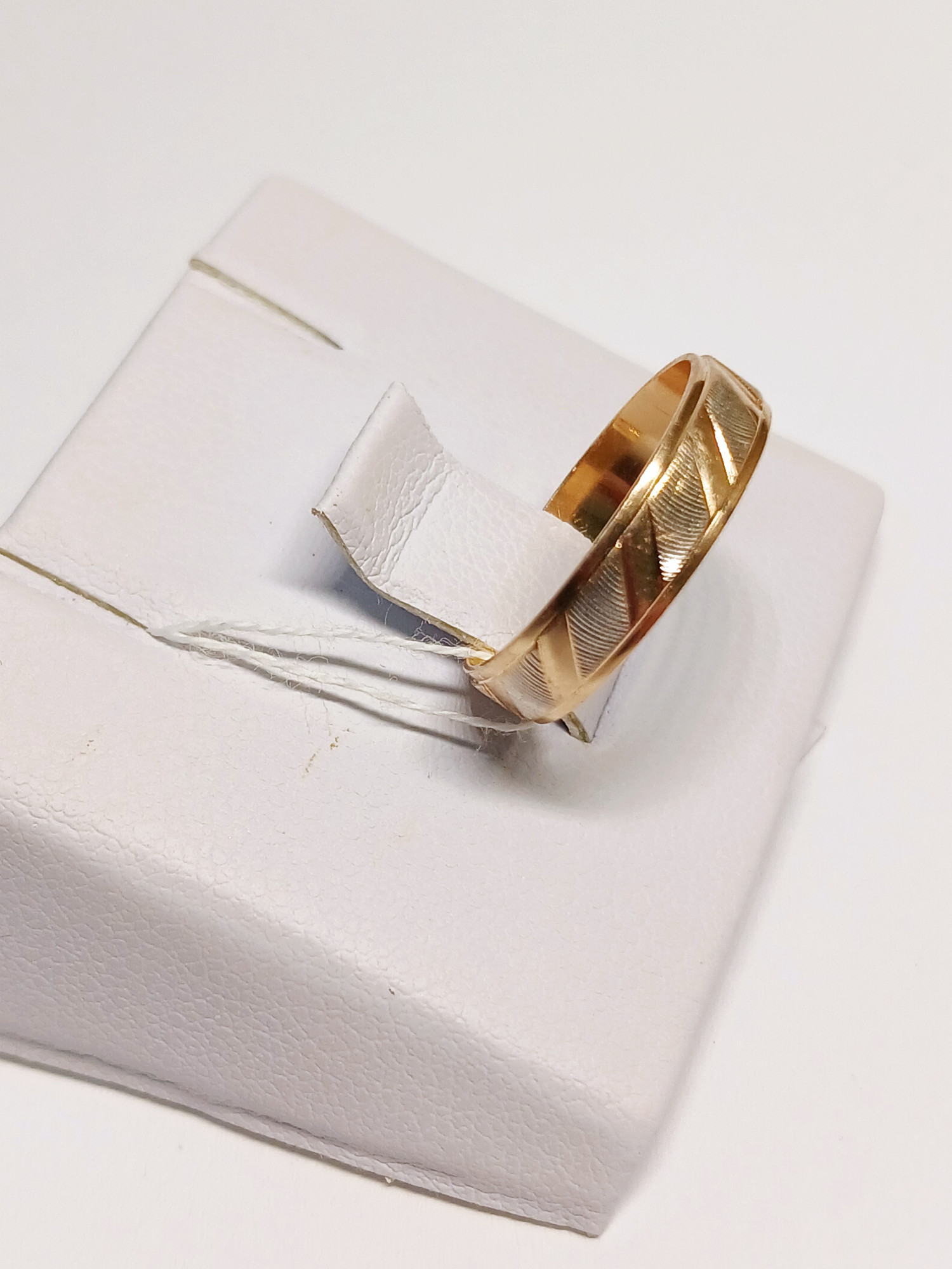 Обручальное кольцо из красного и белого золота (32883588) 2