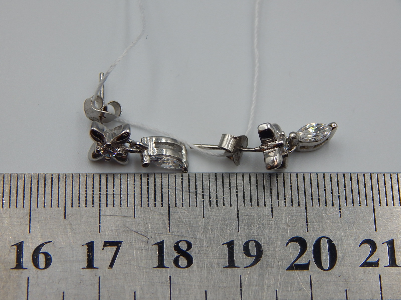 Срібні сережки з цирконієм (33002498) 1