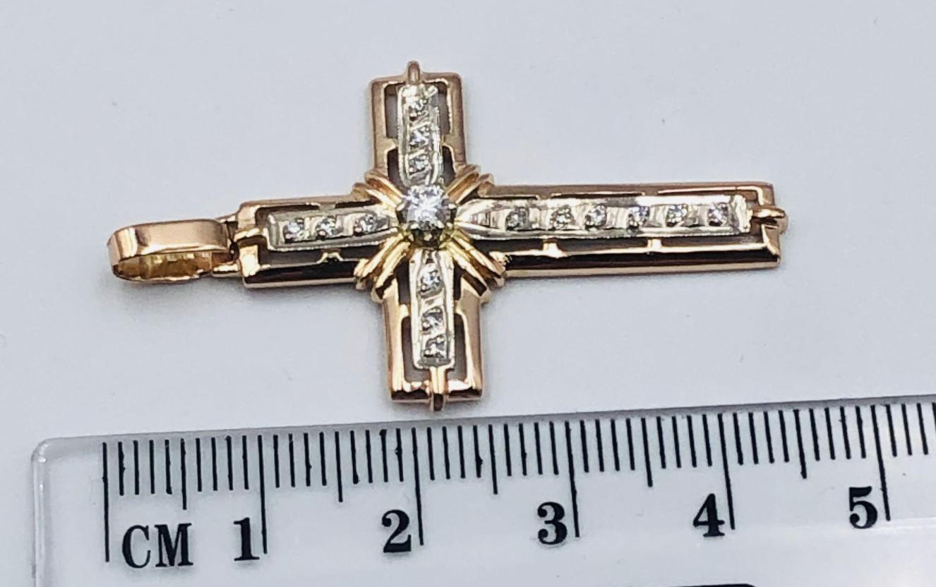 Підвіс-хрест із червоного та білого золота з діамантом (-ми) (33615726) 2