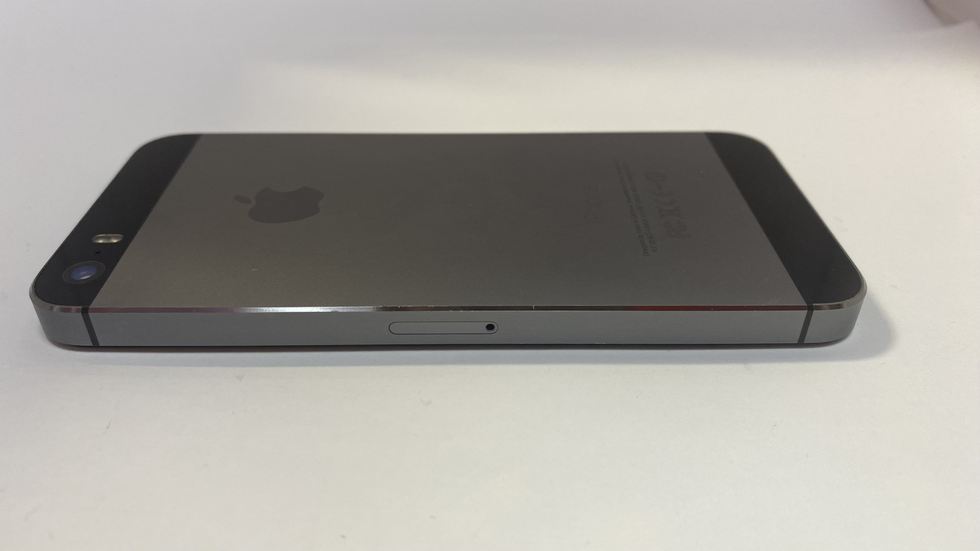 Apple iPhone 5S 16Gb Space Gray (ME432) 3