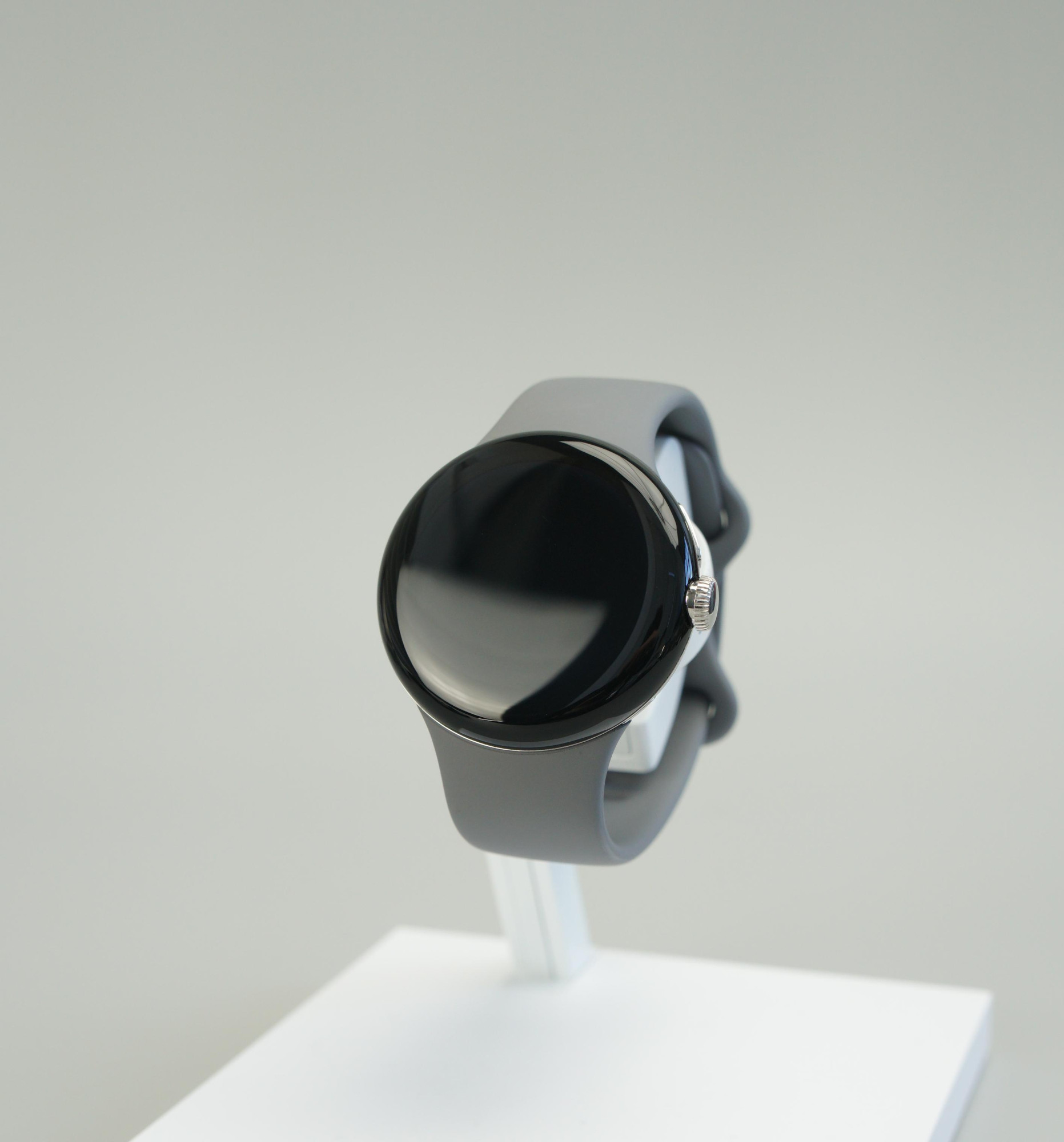 Смарт-часы Google Pixel Watch Polished Silver case / Chalk Active band 3