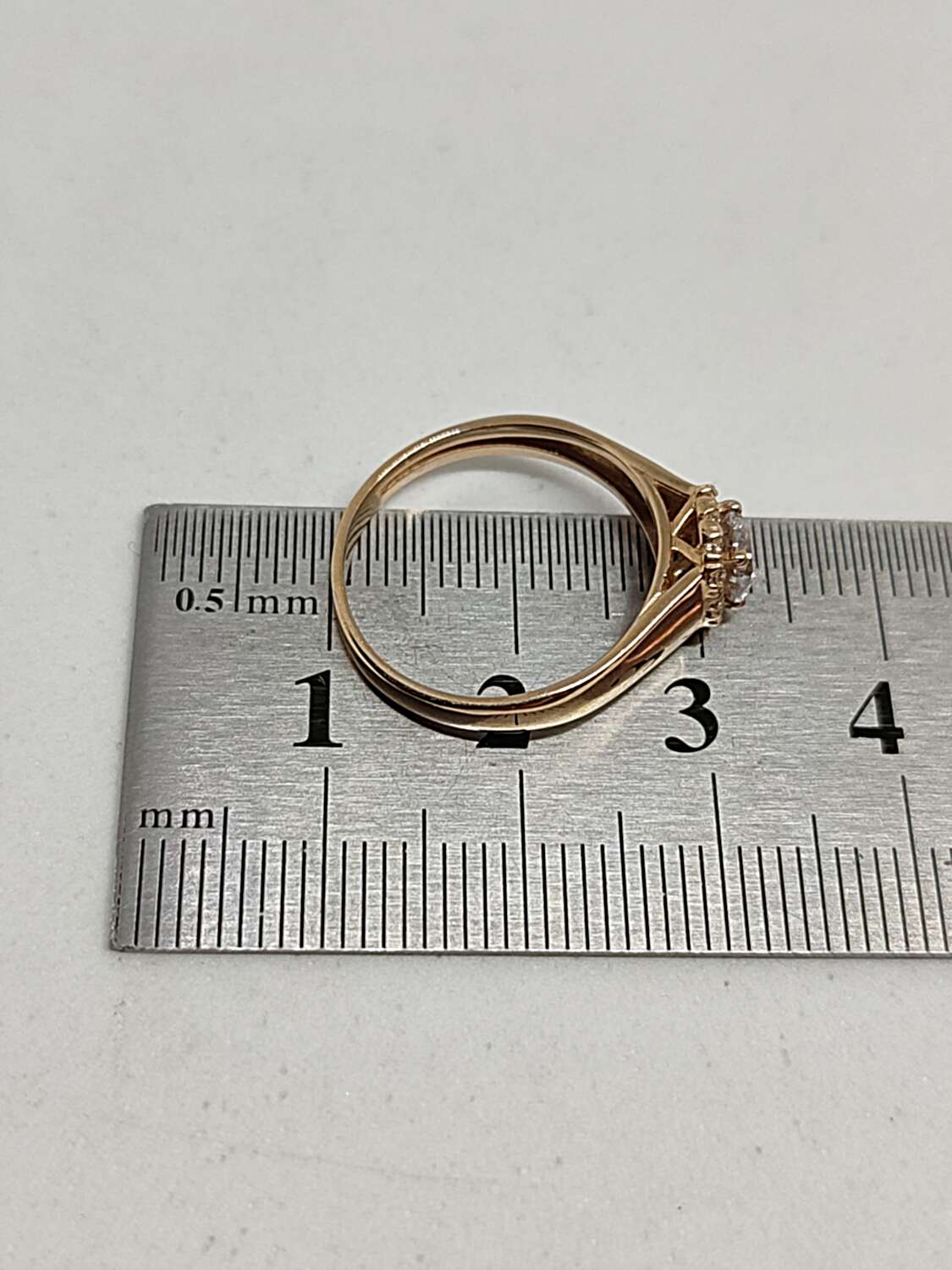 Кольцо из красного золота с цирконием (32312051) 5