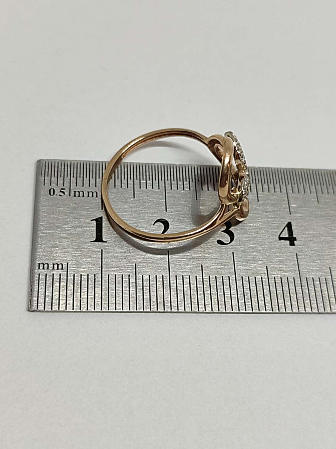 Кольцо из красного и белого золота с цирконием (32418233) 5