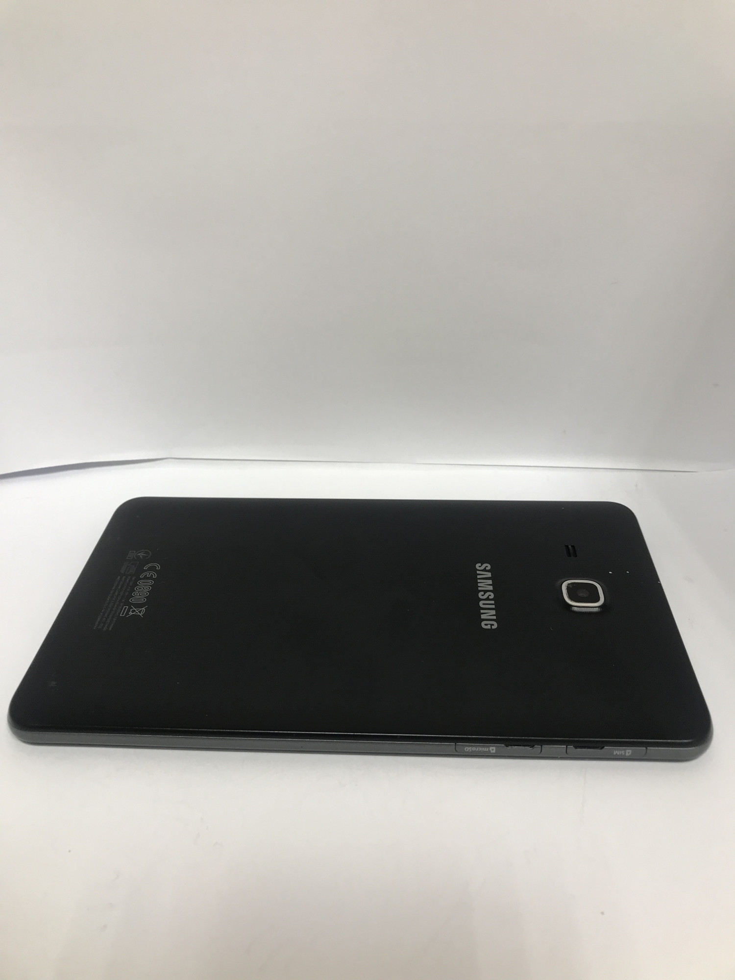 Планшет Samsung Galaxy Tab A 7.0 SM-T285 LTE 8Gb (SM-T285NZKASEK)  4