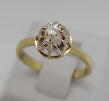 Каблучка з жовтого та білого золота з діамантом (33392907) 0