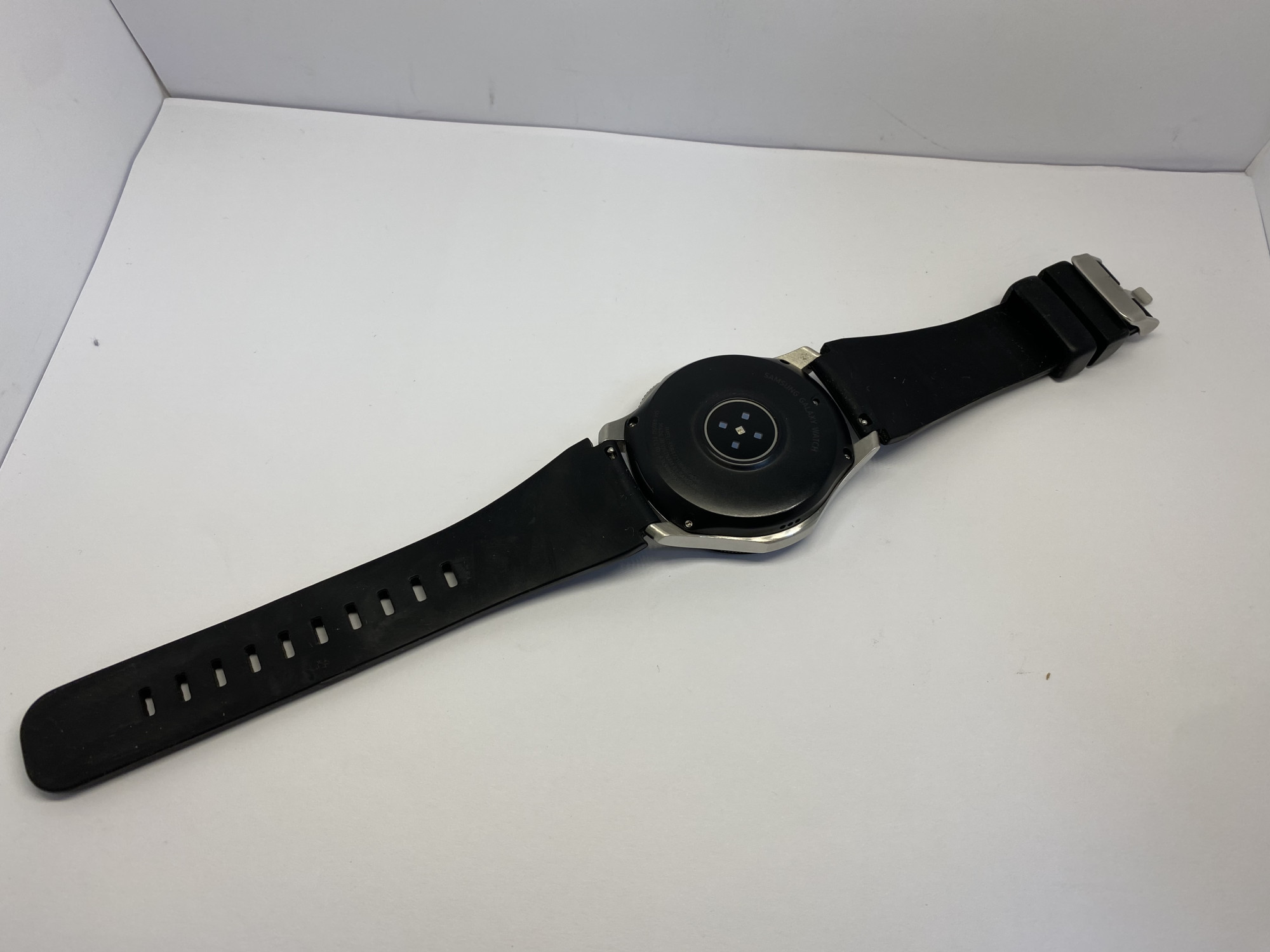 Смарт-часы Samsung Galaxy Watch 46mm Silver (SM-R805U) 2