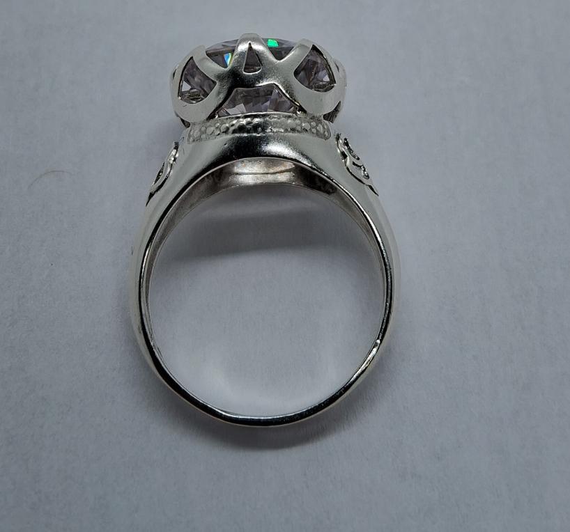 Серебряное кольцо с цирконием (32648093) 4