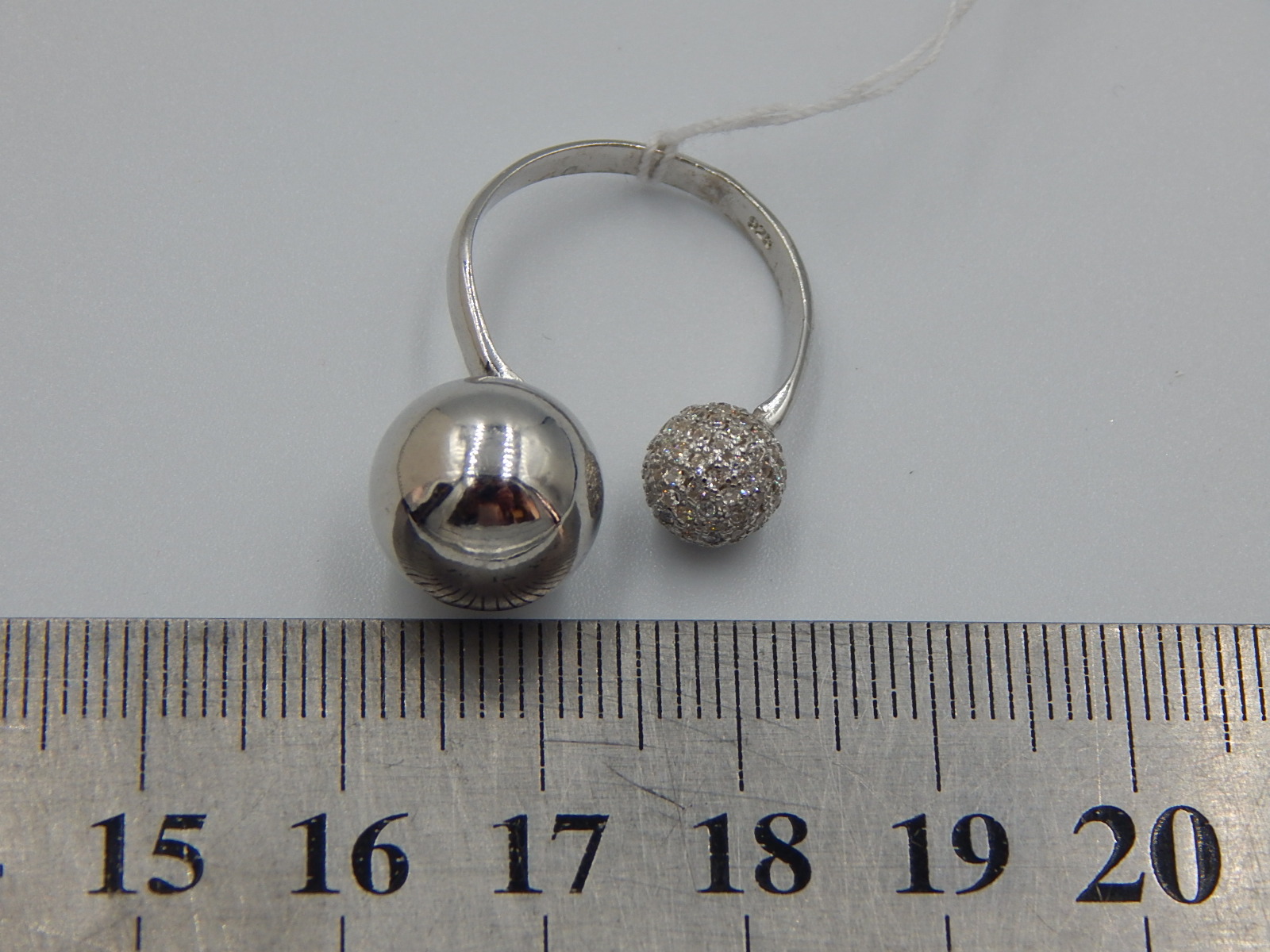 Серебряное кольцо с цирконием (33056018) 4