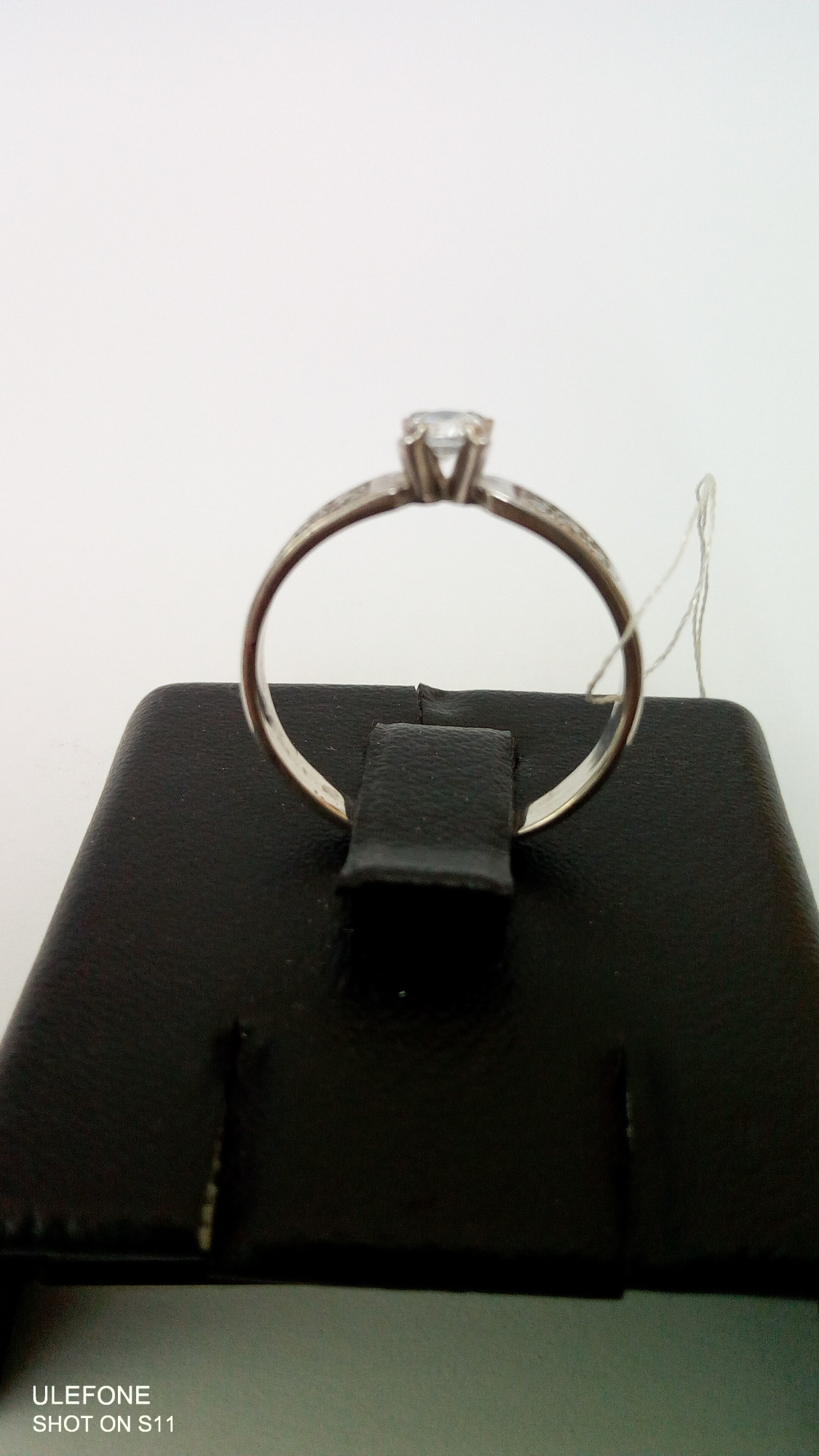 Серебряное кольцо с цирконием (30527401) 2