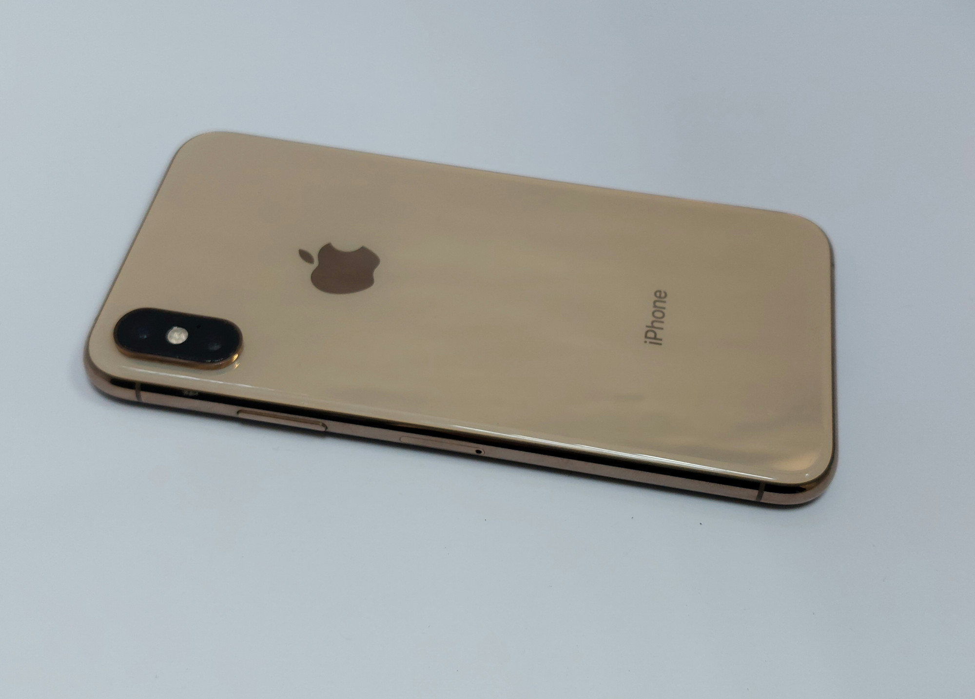 Apple iPhone XS 64Gb Gold (MT9G2) 3