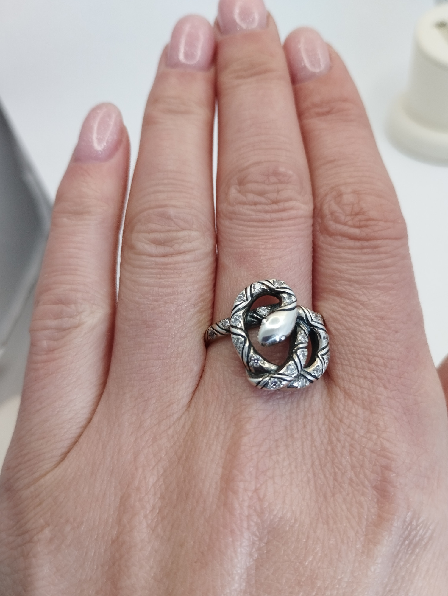 Серебряное кольцо с цирконием (33436121) 1
