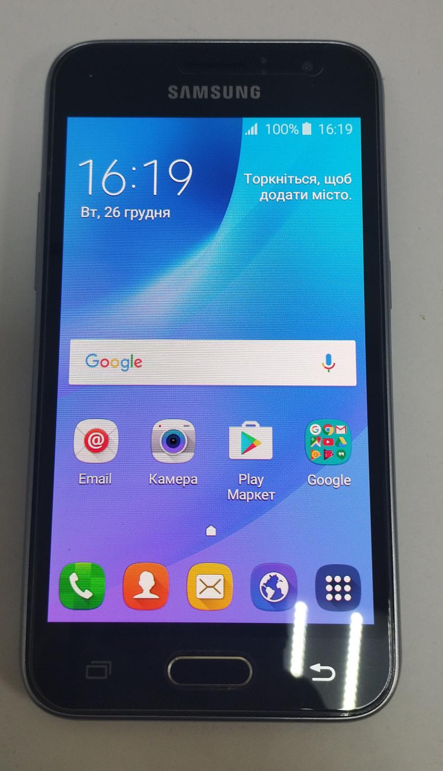 Samsung Galaxy J1 (SM-J120H) 1/8Gb  0