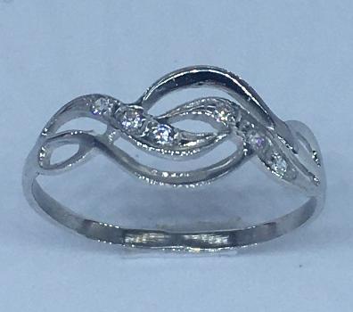 Серебряное кольцо с цирконием (30520244) 0