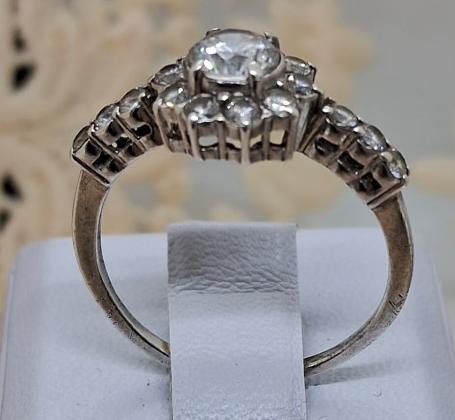 Серебряное кольцо с цирконием (32741467) 2