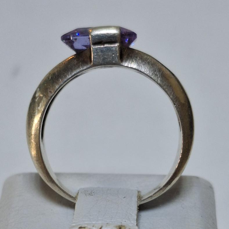 Серебряное кольцо с цирконием (33668967) 3