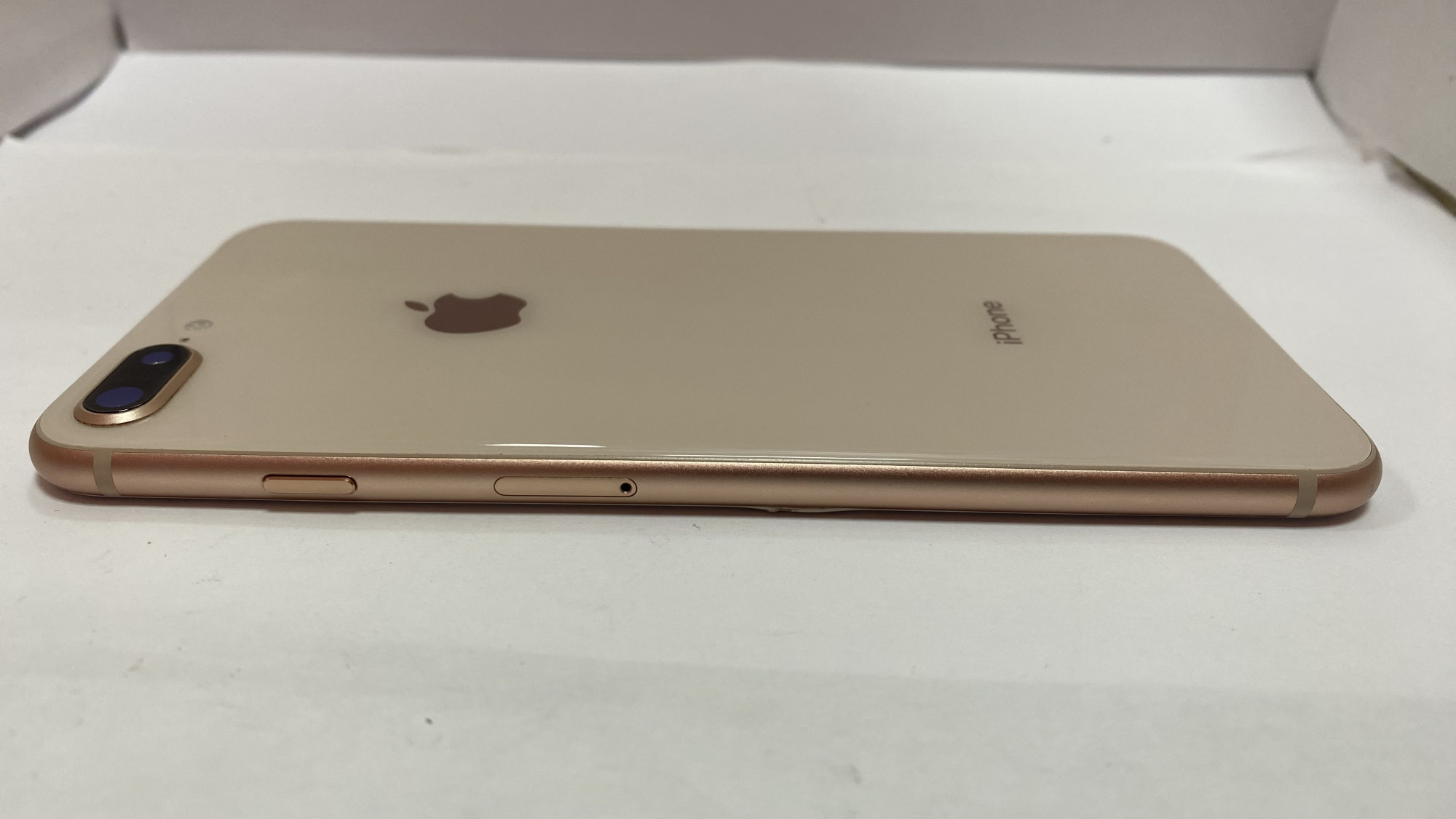 Apple iPhone 8 Plus 64Gb Gold (MQ8N2) 4