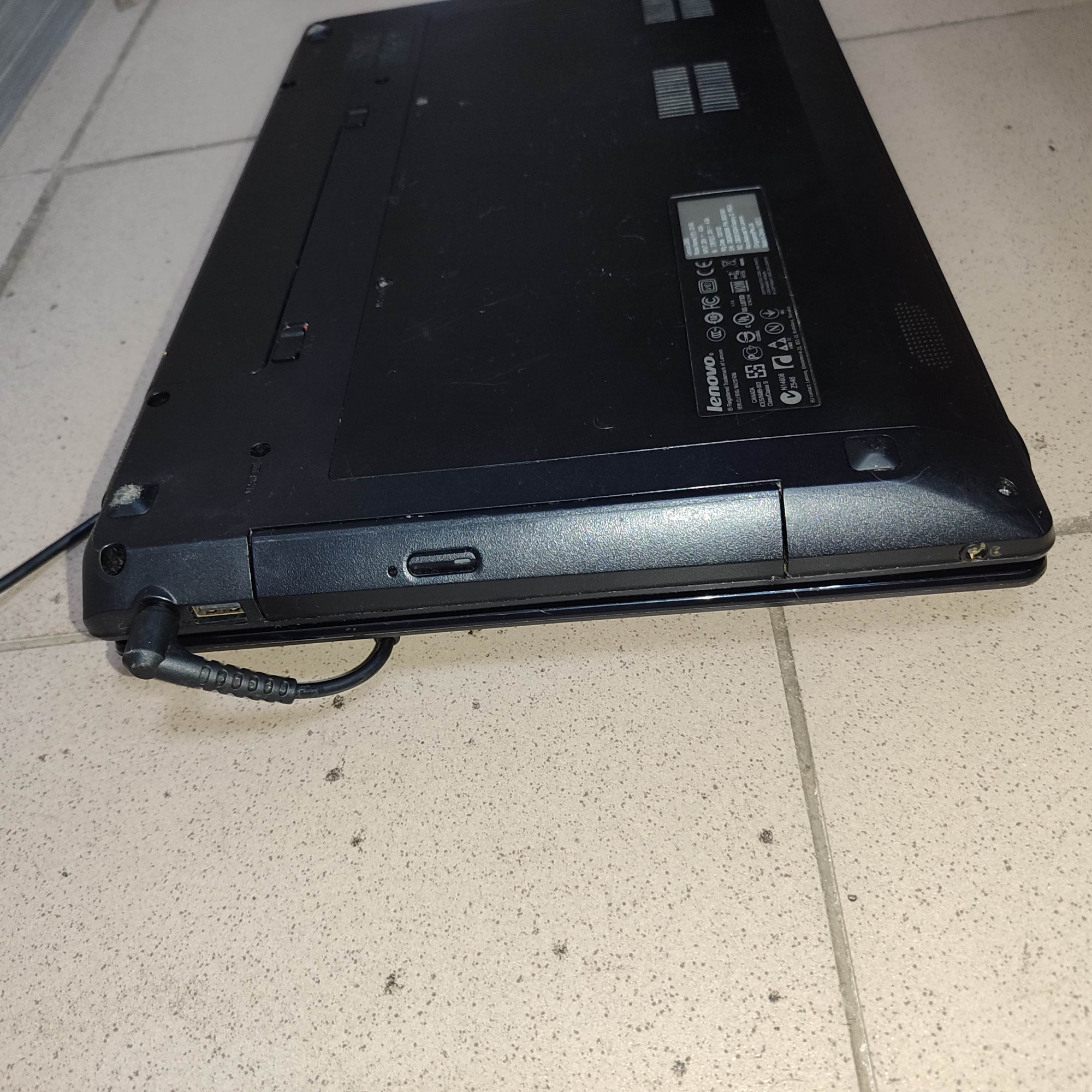 Ноутбук Lenovo IdeaPad G580AH (59-351681) 9