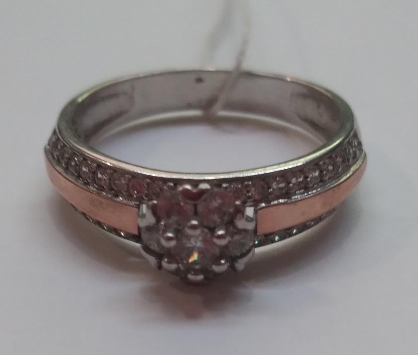 Серебряное кольцо с золотой вставкой и цирконием (30519095) 2