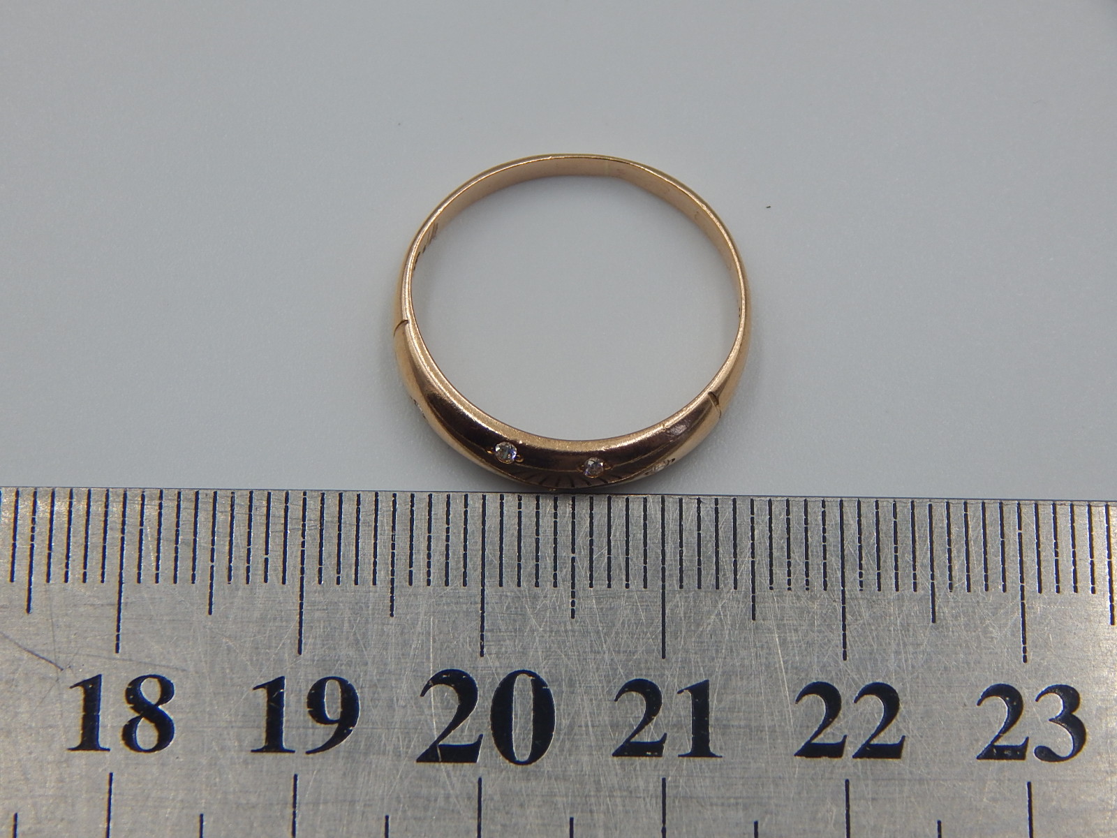 Обручальное кольцо из красного золота с цирконием (33500914) 2