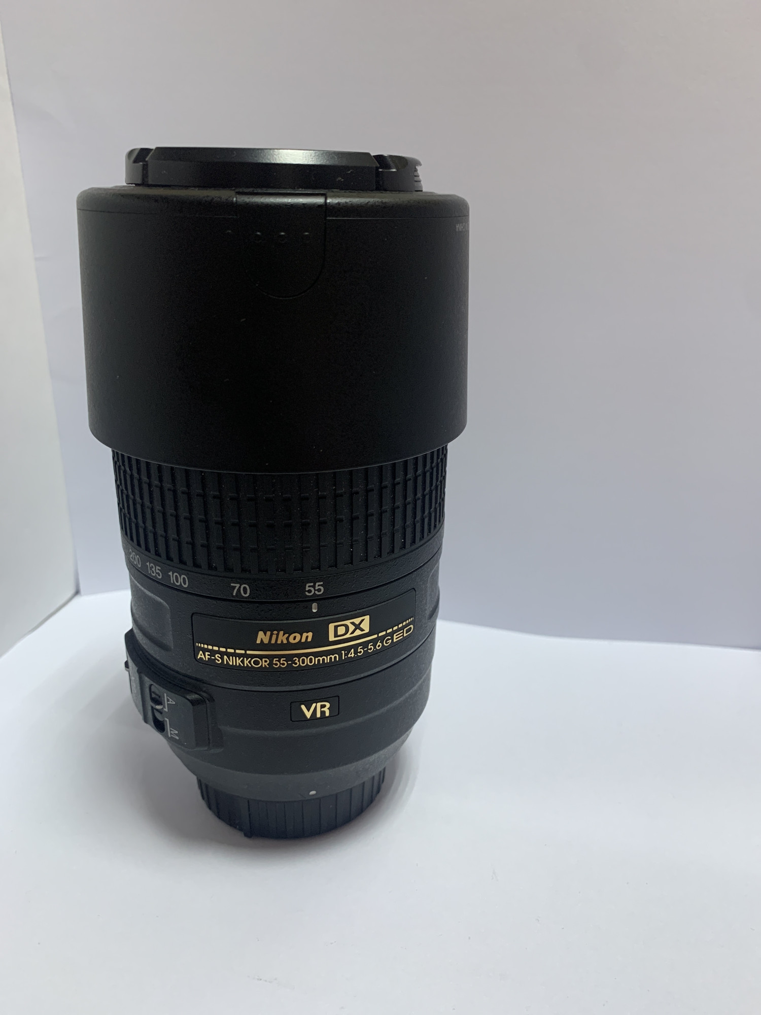 Об'єктив Nikon AF-S NIKKOR 55-300mm f/4.5-5.6G ED VR 3