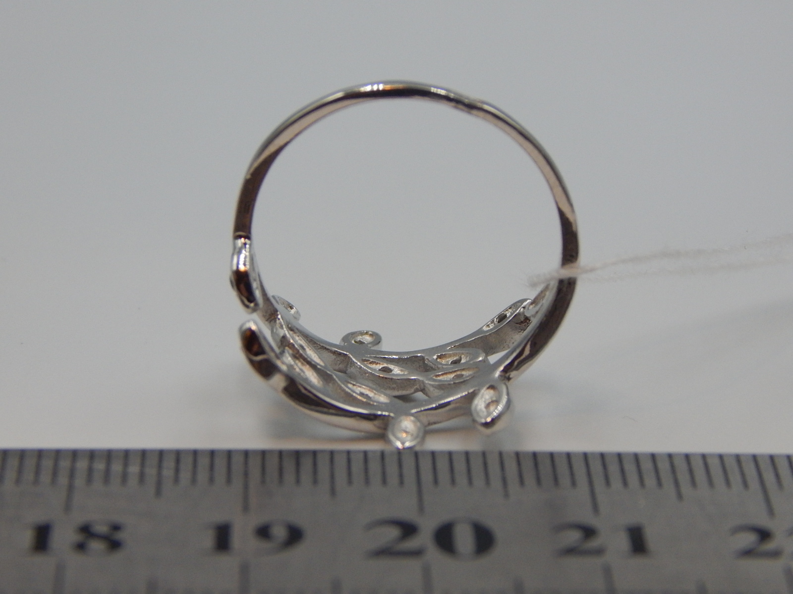 Серебряное кольцо с цирконием (33467081) 3