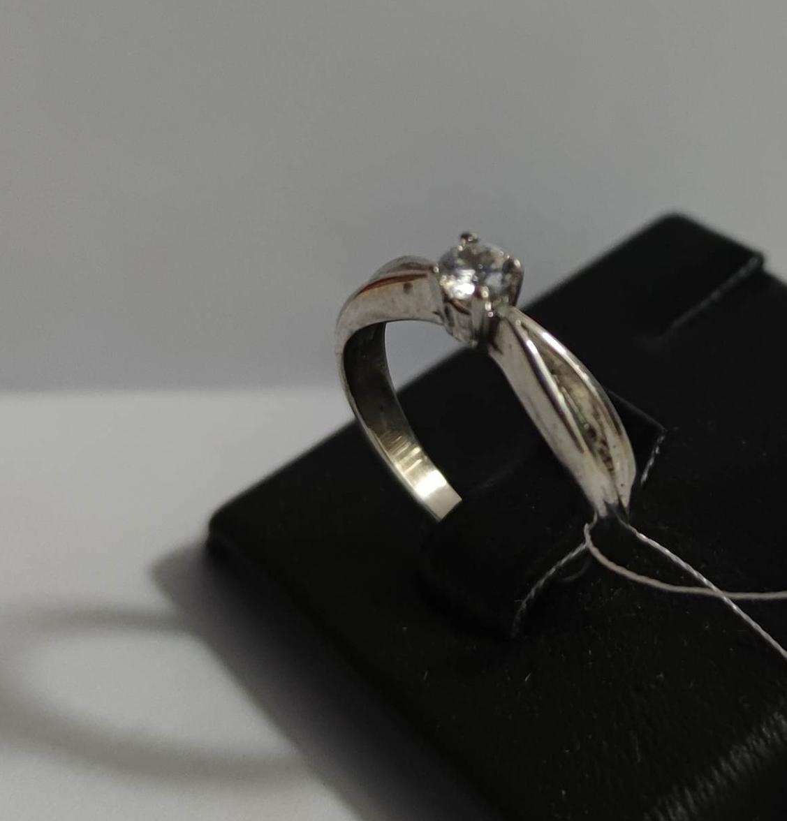 Серебряное кольцо с цирконием (30533942) 1