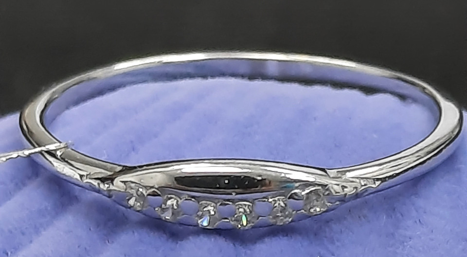 Серебряное кольцо с цирконием (31267559) 0