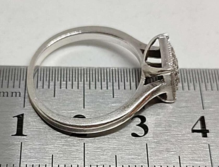 Серебряное кольцо с цирконием (33476235) 5