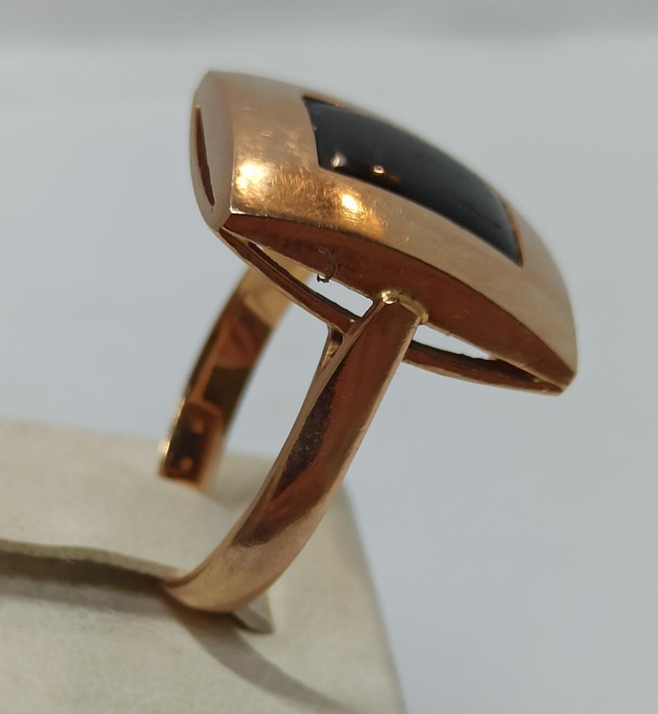 Кольцо из красного золота с ониксом (33625579) 2
