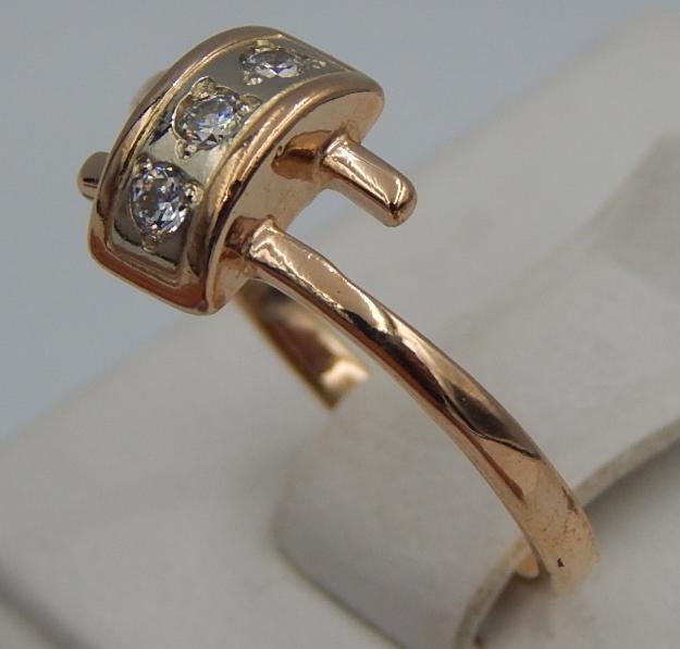 Кольцо из красного и белого золота с цирконием (28555984) 1