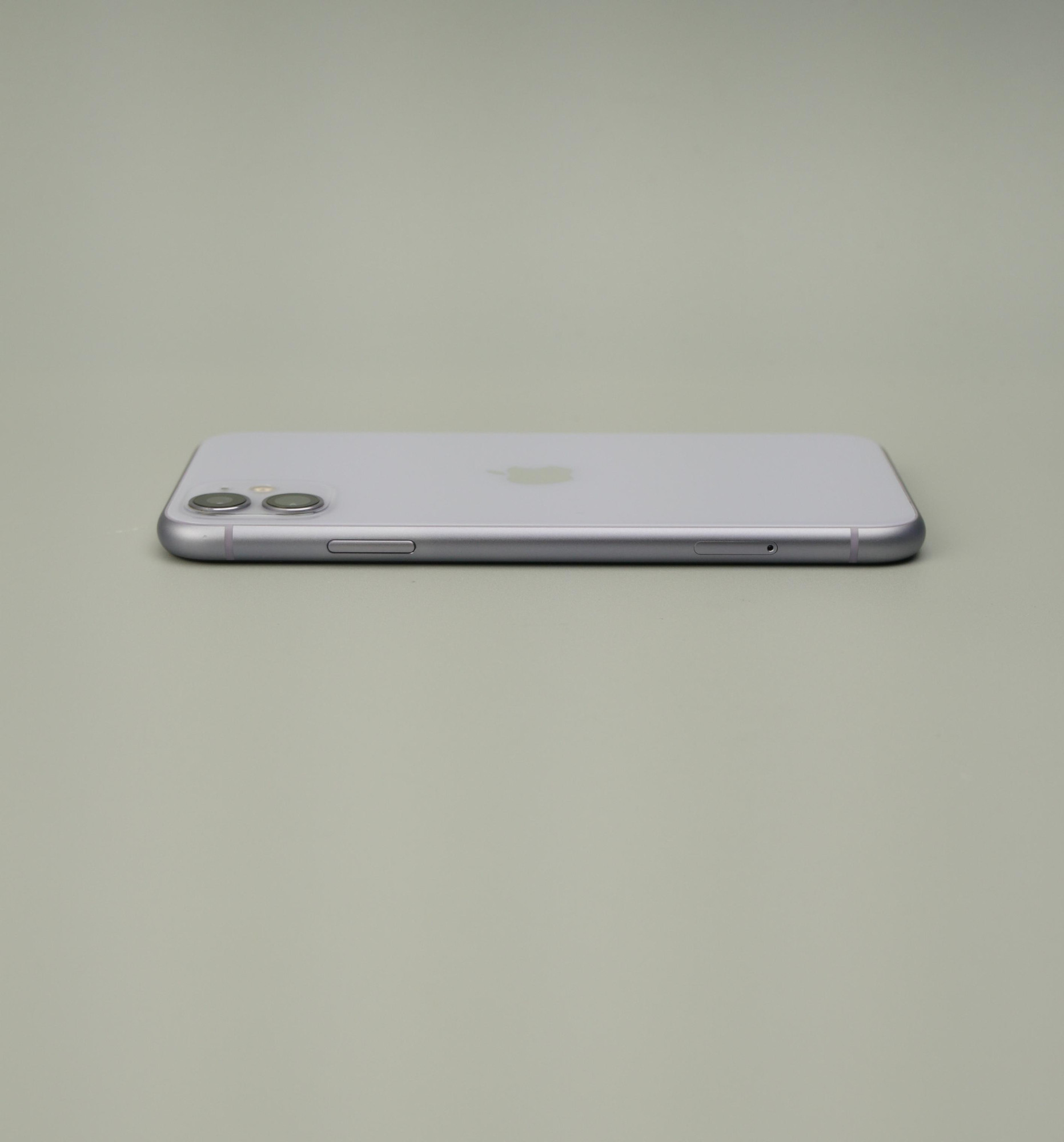 Apple iPhone 11 128GB Purple (MWLJ2) 12
