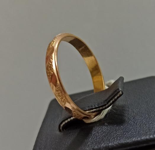 Обручальное кольцо из красного золота (32891837) 1
