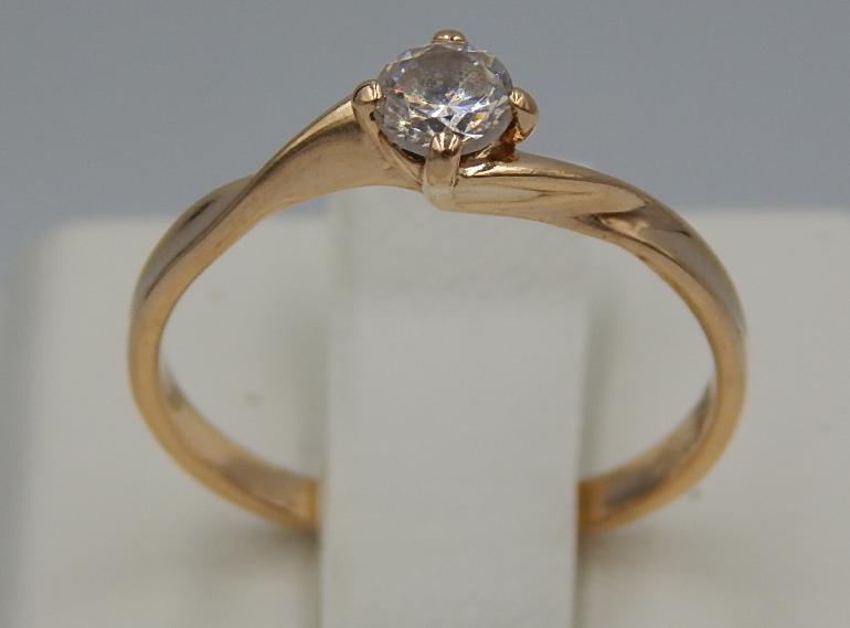 Кольцо из красного золота с цирконием (30508612) 1