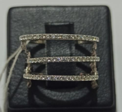 Серебряное кольцо с цирконием (30518784) 0