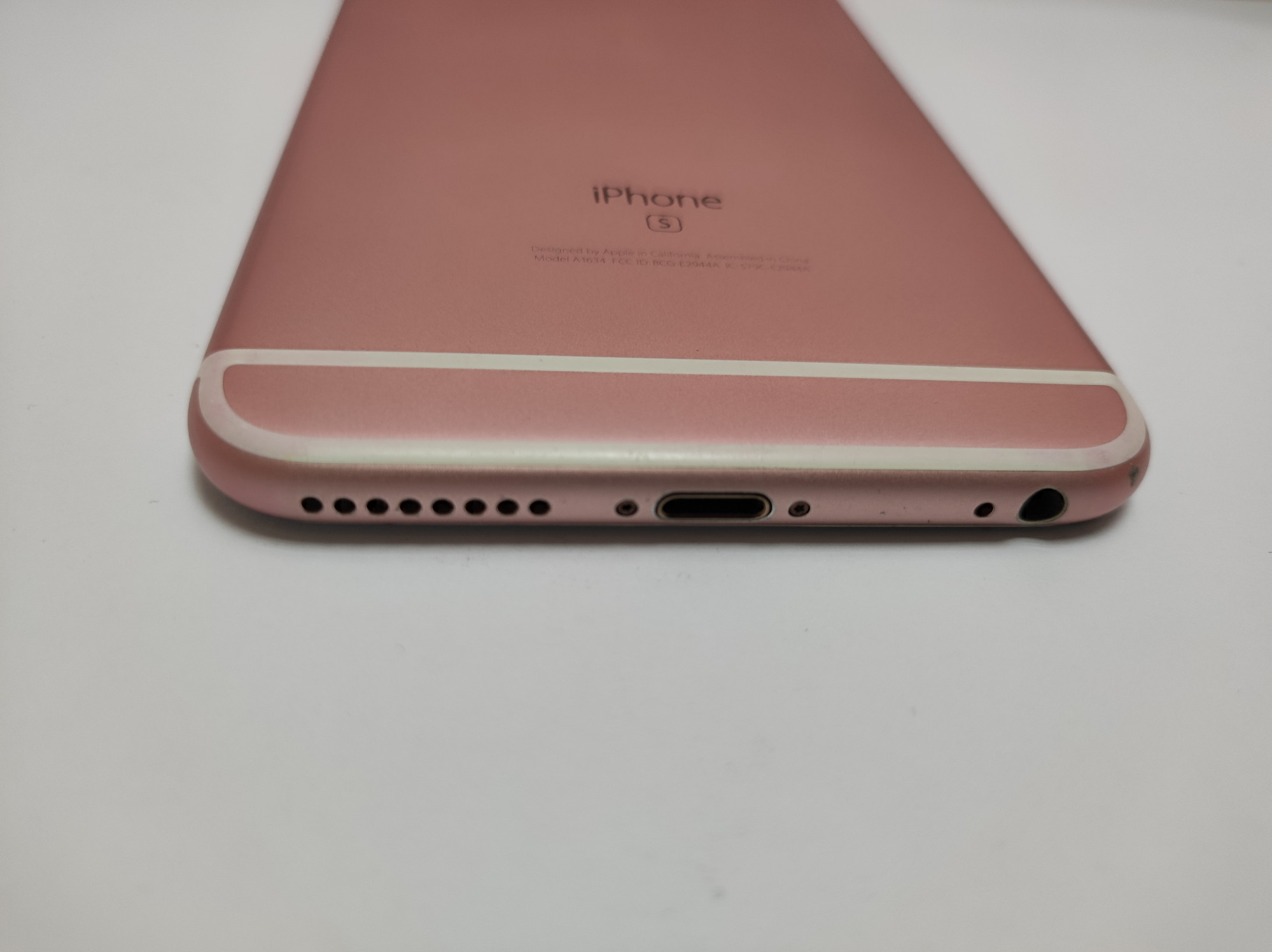 Apple iPhone 6s Plus 128Gb Rose Gold (MKUG2) 2